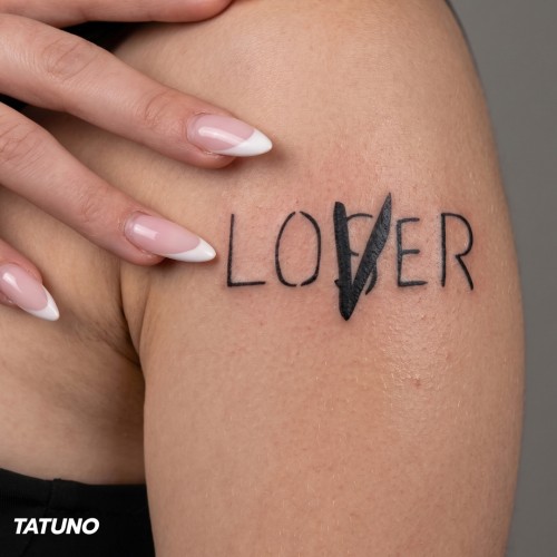 Tatuaż półtrwały lover czy loser