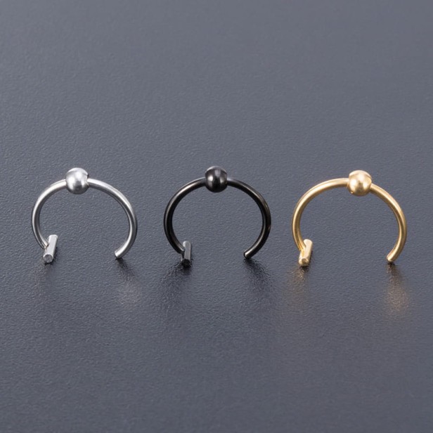 fake piercing